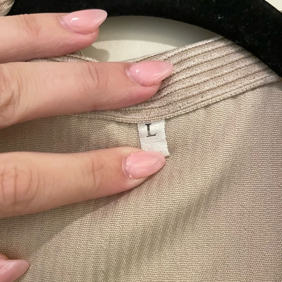 beige lightweight corduroy jacket! - Picture 3 of 3